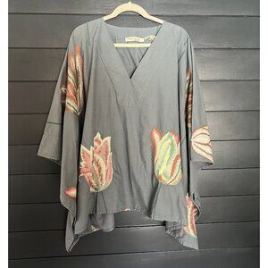 PRIVATSACHEN Tulip Embroidered Tunic Top